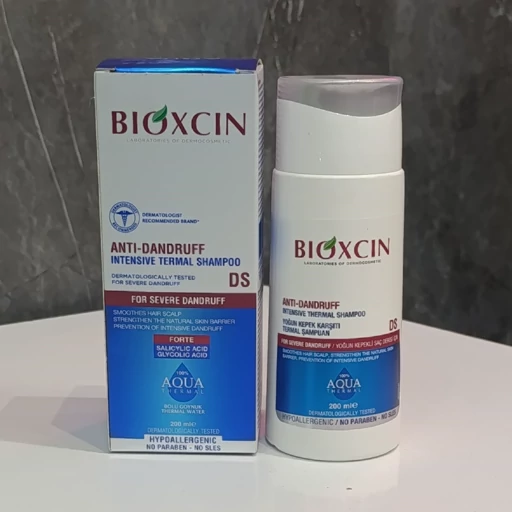 شامپو بدون سولفات ضد شوره تخصصی بیوکسین مدل AQUA THERMAL